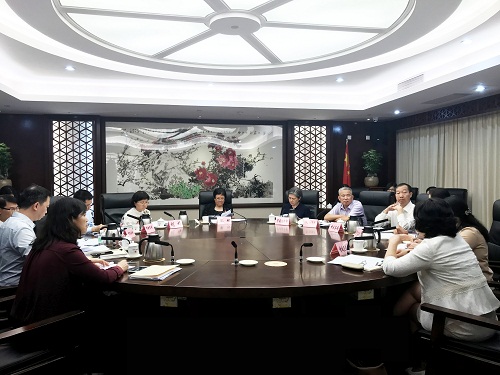 4.广州妇儿发展规划重难点指标分析研判会议现场.jpg