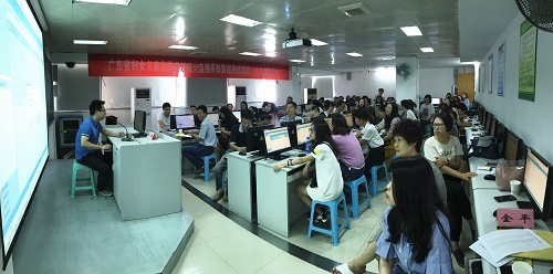 1.汕头市举办2018年区（县）级妇女儿童发展规划统计监测培训班.jpg